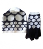 Beanie And Touchscreen Gloves Set